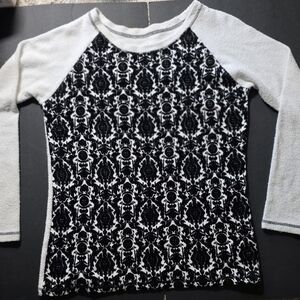 Disney official  Black and White Patterned Haunted mansion shirt